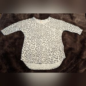 Leopard Print Kids Shirt - Gray